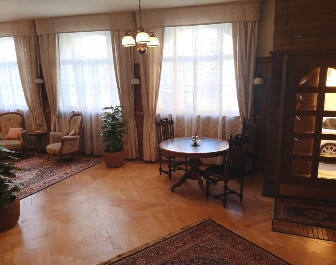 Hotel Adler Sankt Georgen im Schwarzwald Ngoại thất bức ảnh