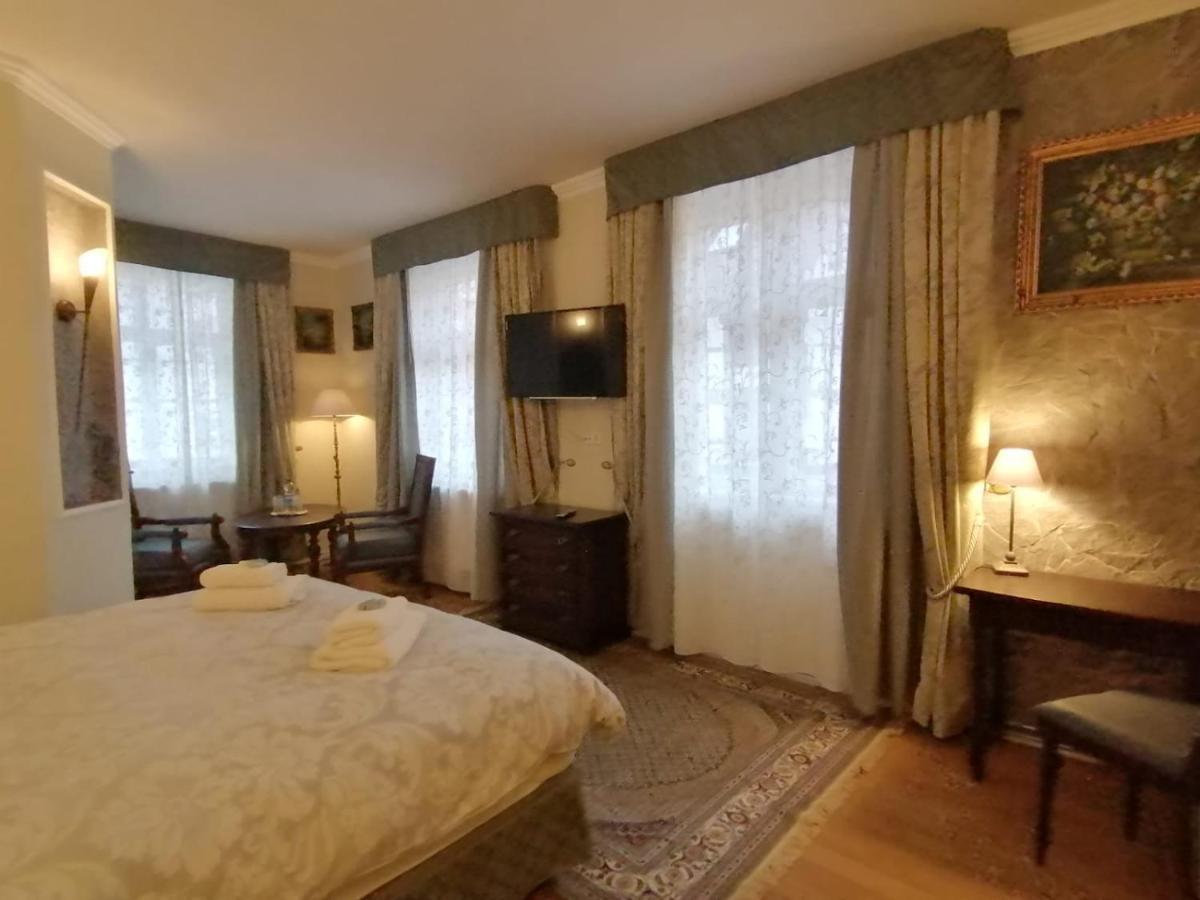 Hotel Adler Sankt Georgen im Schwarzwald Ngoại thất bức ảnh